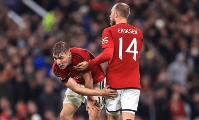 曼联遭遇三连败，欧冠淘汰赛告别的简单介绍