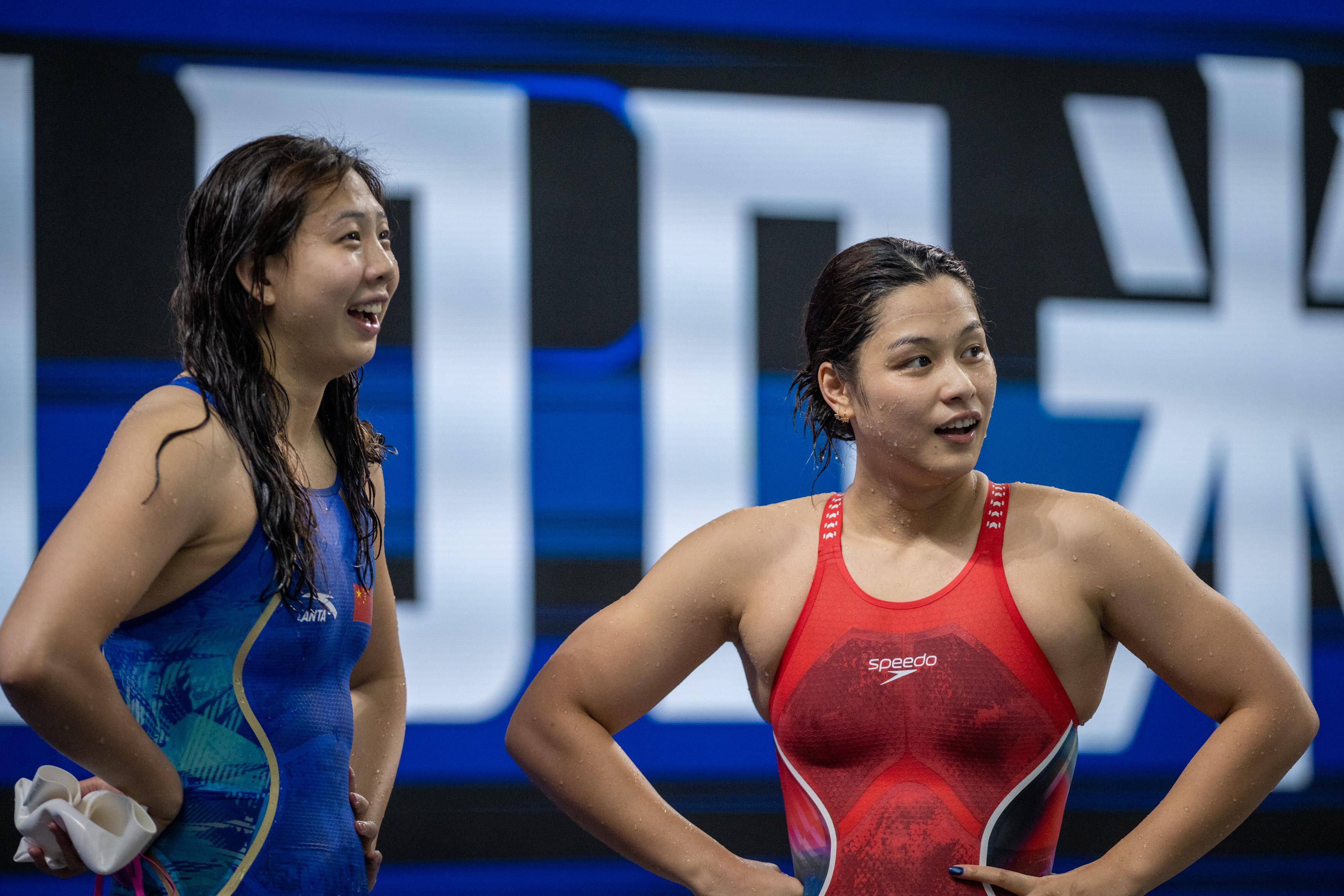 中国游泳选手创造新纪录获得冠军 中国游泳选手创造新纪录获得冠军