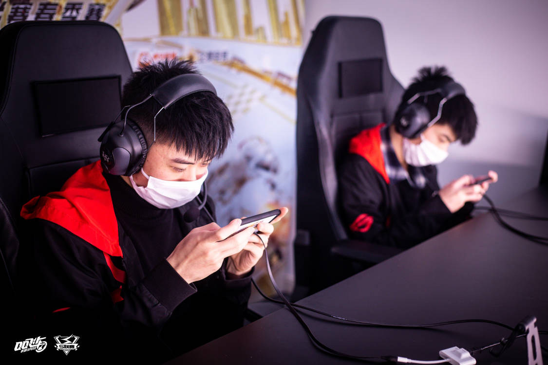 包含强者之战,胜者继往开来战胜对手的词条 包含强者之战,胜者继往开来战胜对手的词条