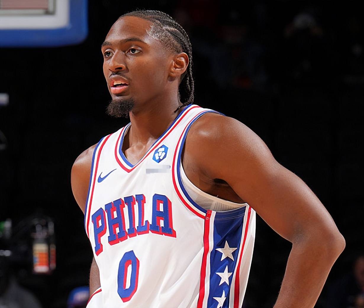 包含灰熊逆转青岛队，布伦森惊艳四座的词条