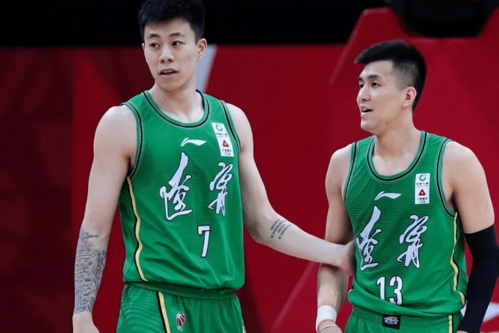 辽宁队完胜吉林队,郭艾伦关键制胜的简单介绍 辽宁队完胜吉林队,郭艾伦关键制胜的简单介绍