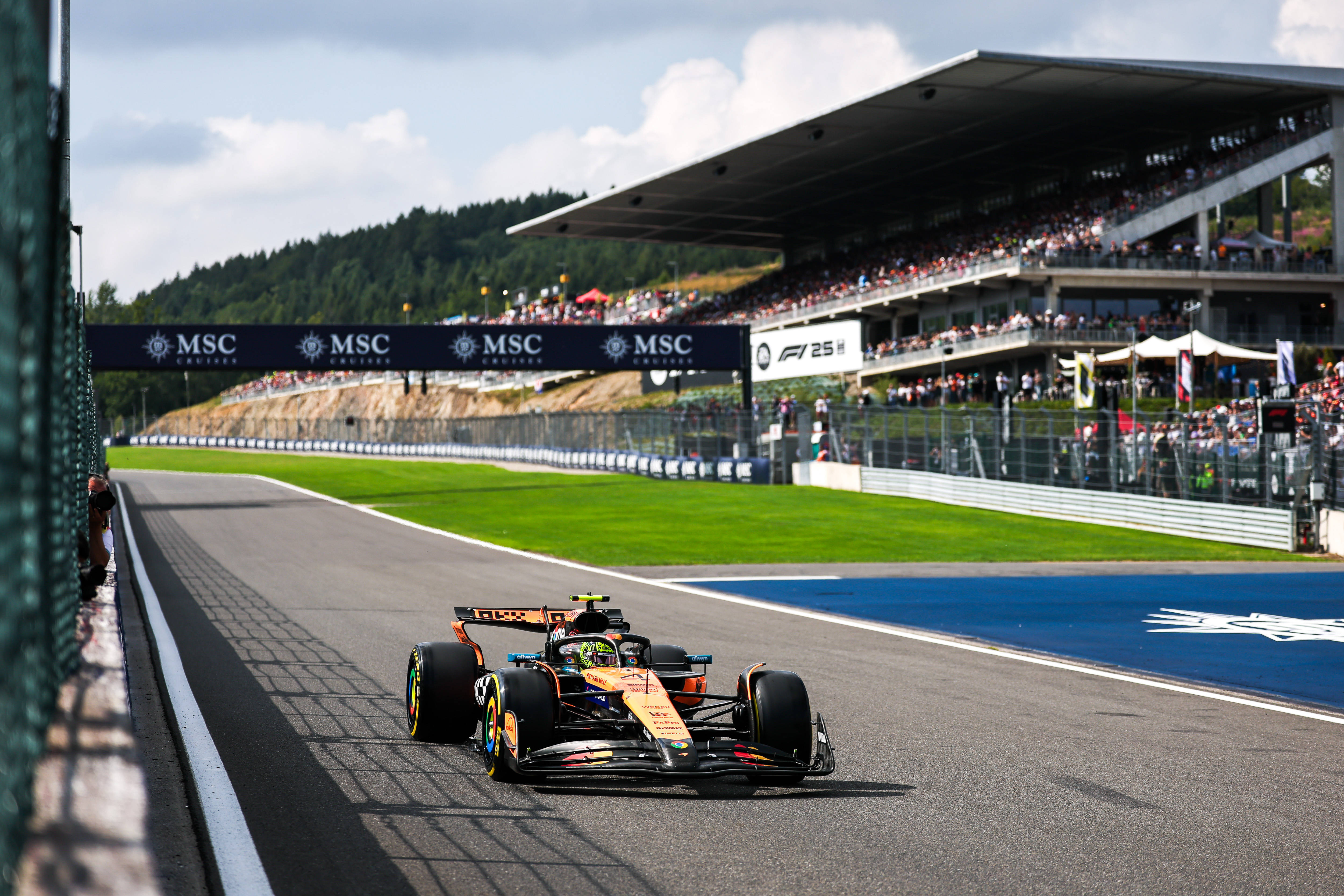 索伯车队逆转雷诺车队，皮亚斯特里刷新纪录的简单介绍