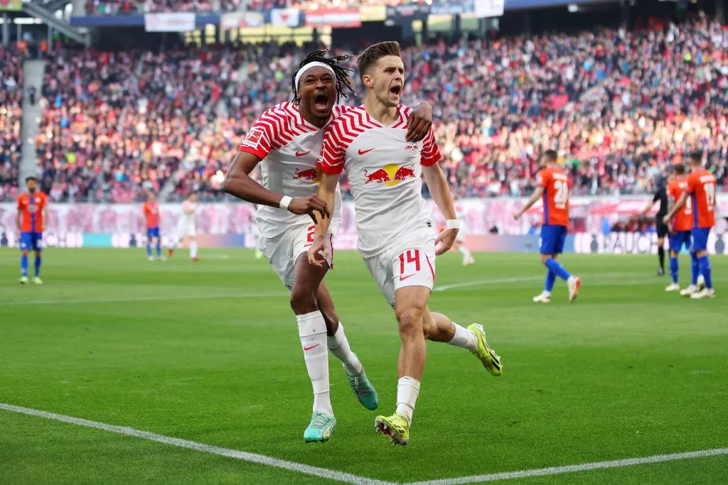 美因茨主场胜局，积分榜逐渐上升