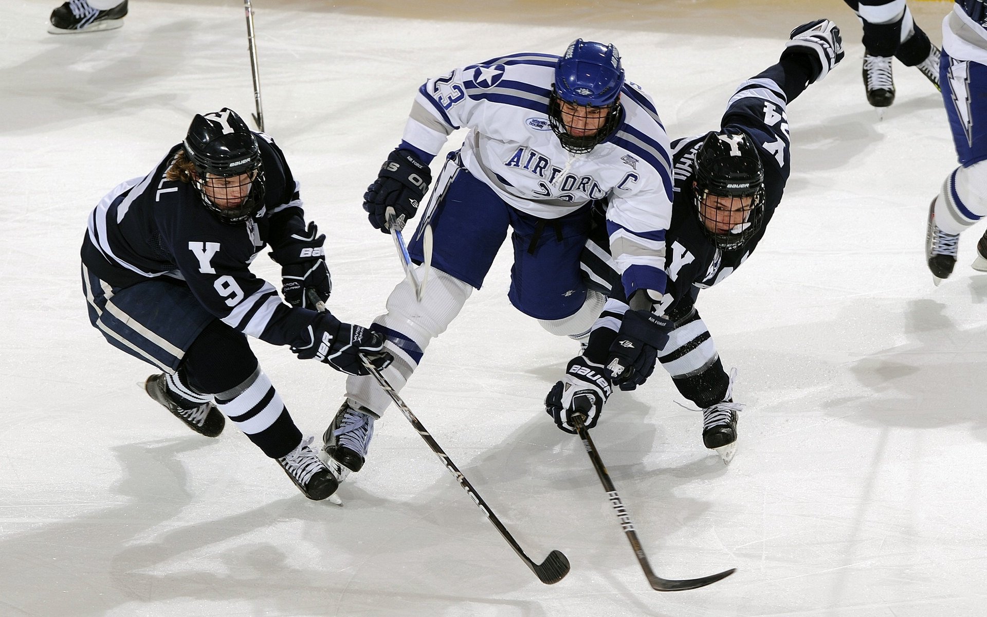 鹈鹕封锁尼克斯,英格拉姆成为关键先生