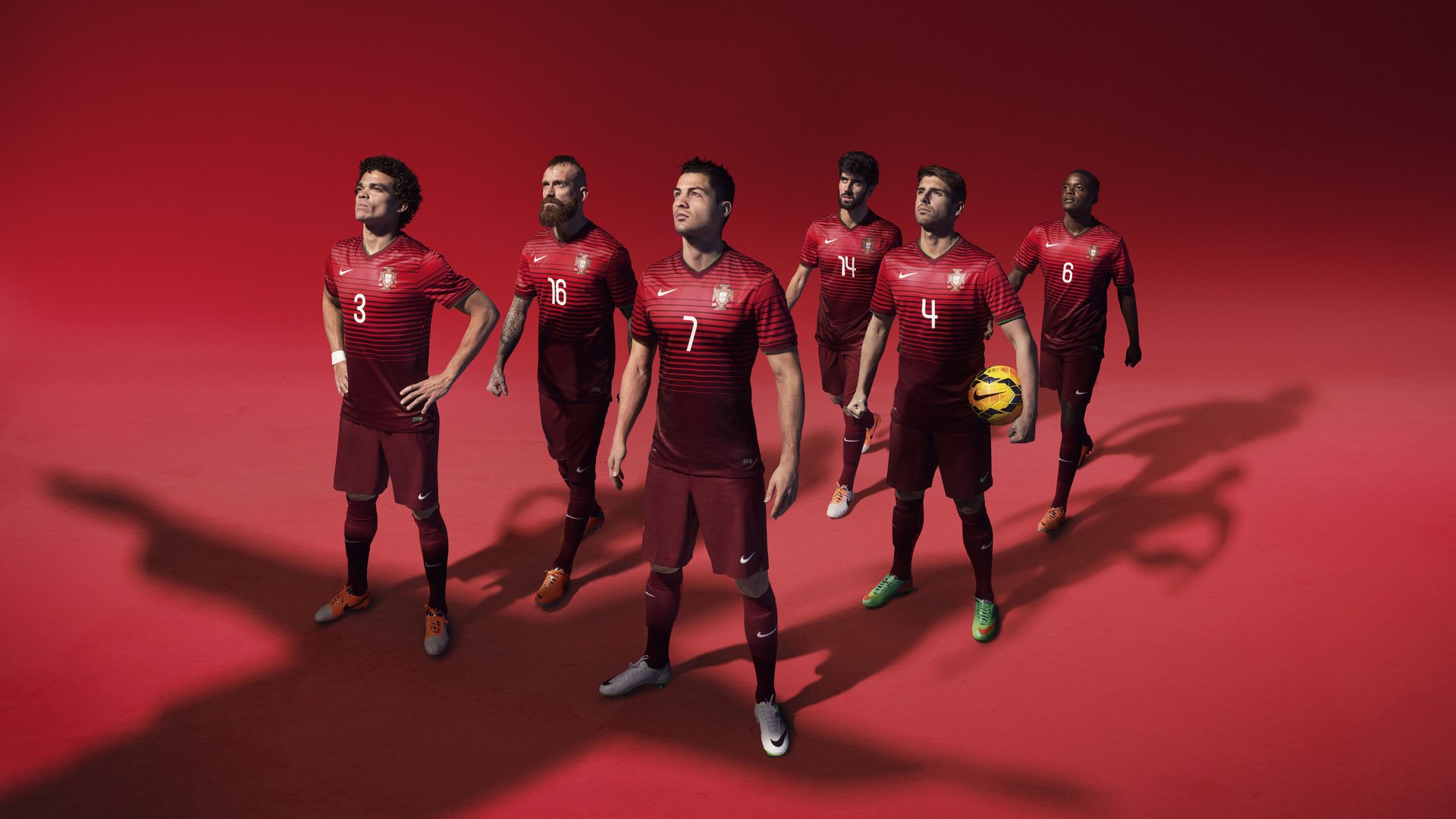 萨拉赫爆发助皇马争冠战取胜，荷兰元素成关键胜负手