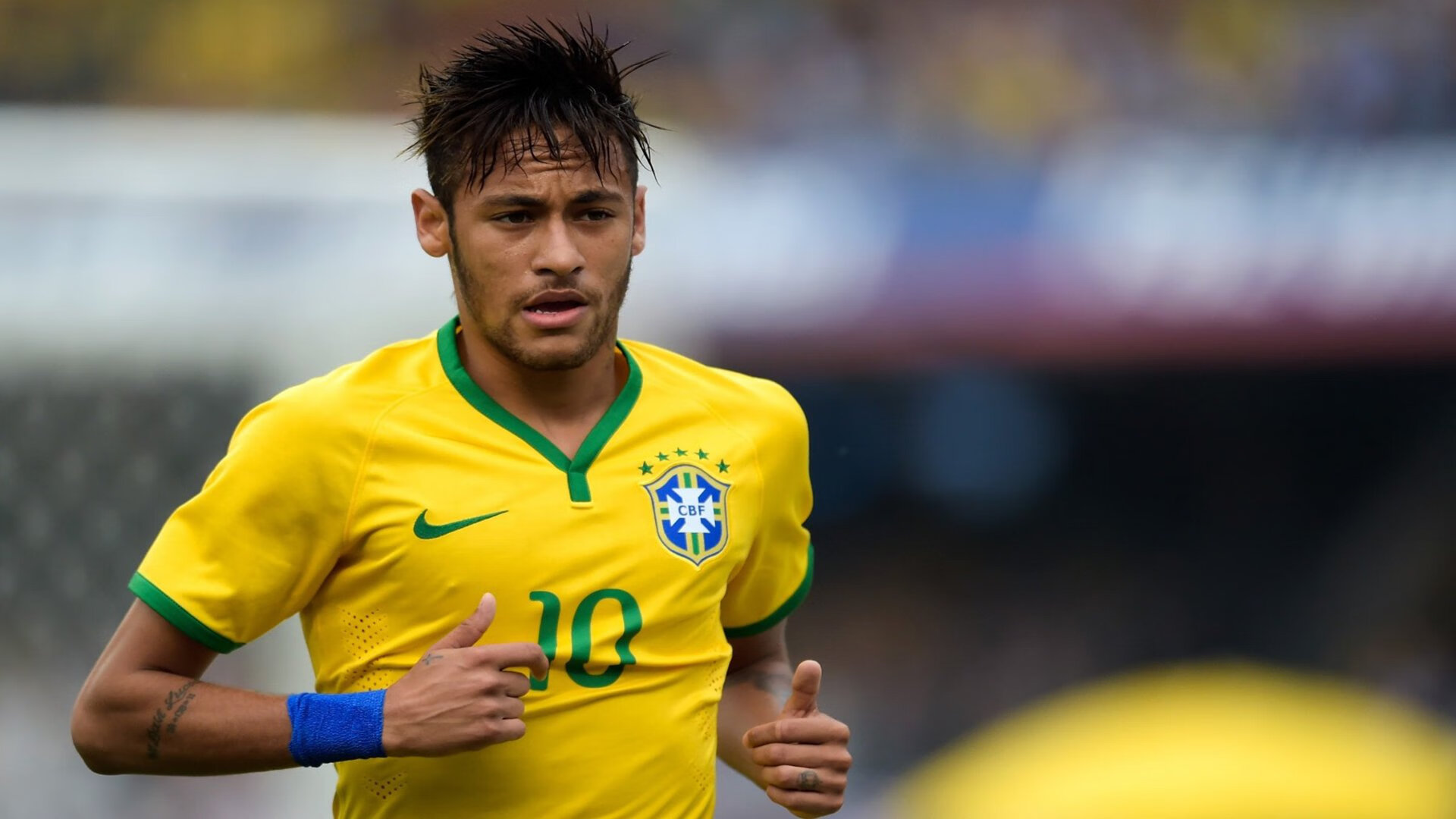 赛道上的绝对主宰，诺里斯驾驶迈凯伦鏖战索伯，上演统治级表现